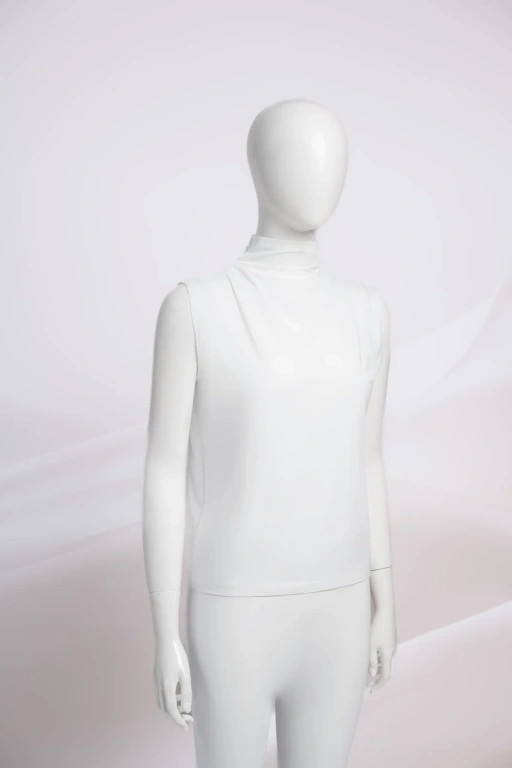 LYN HIGHNECK SLEEVELESS INNER T