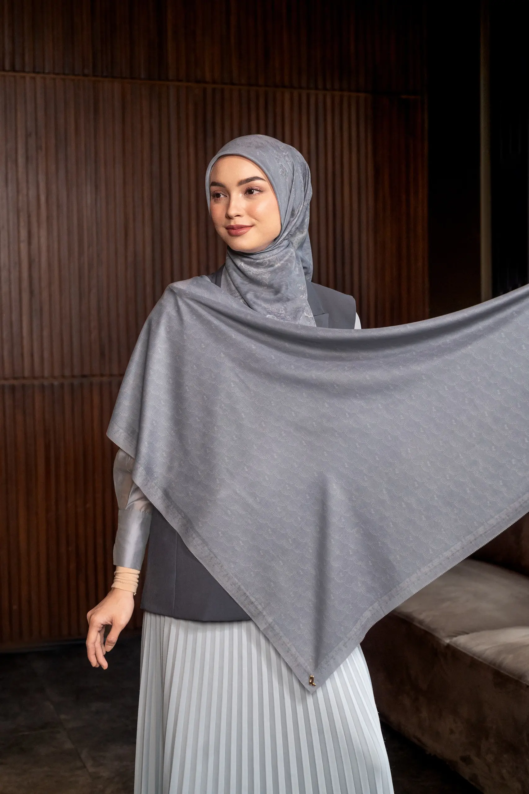 SANDREA SCARF DENIRA