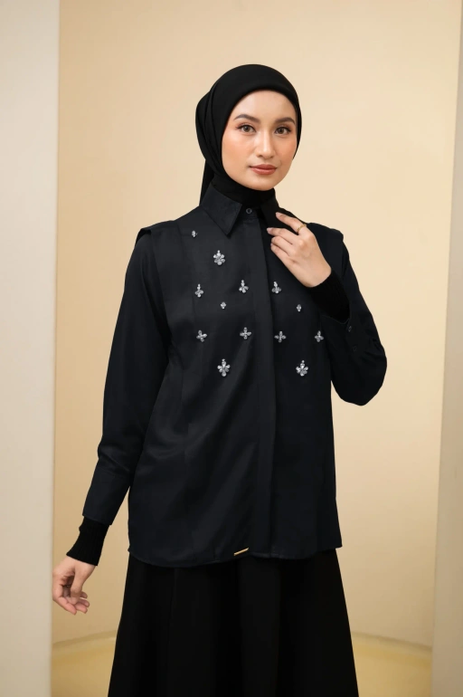 Image of LUCIA SHIRT BLACK