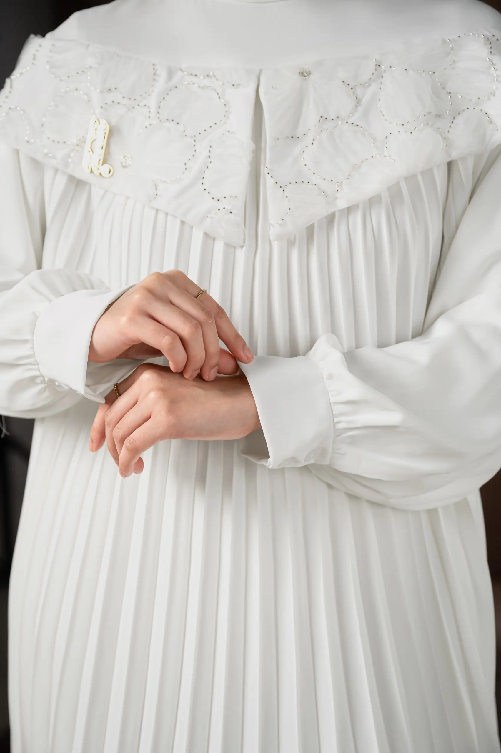 TERRA PLEATED BLOUSE PEARL