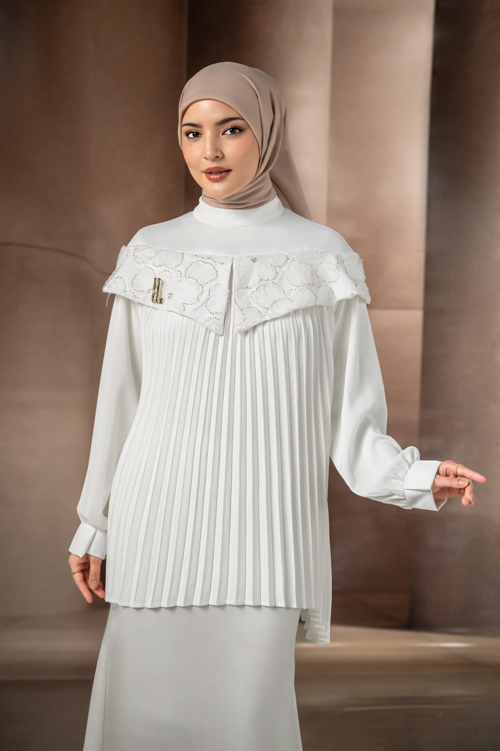 TERRA PLEATED BLOUSE PEARL
