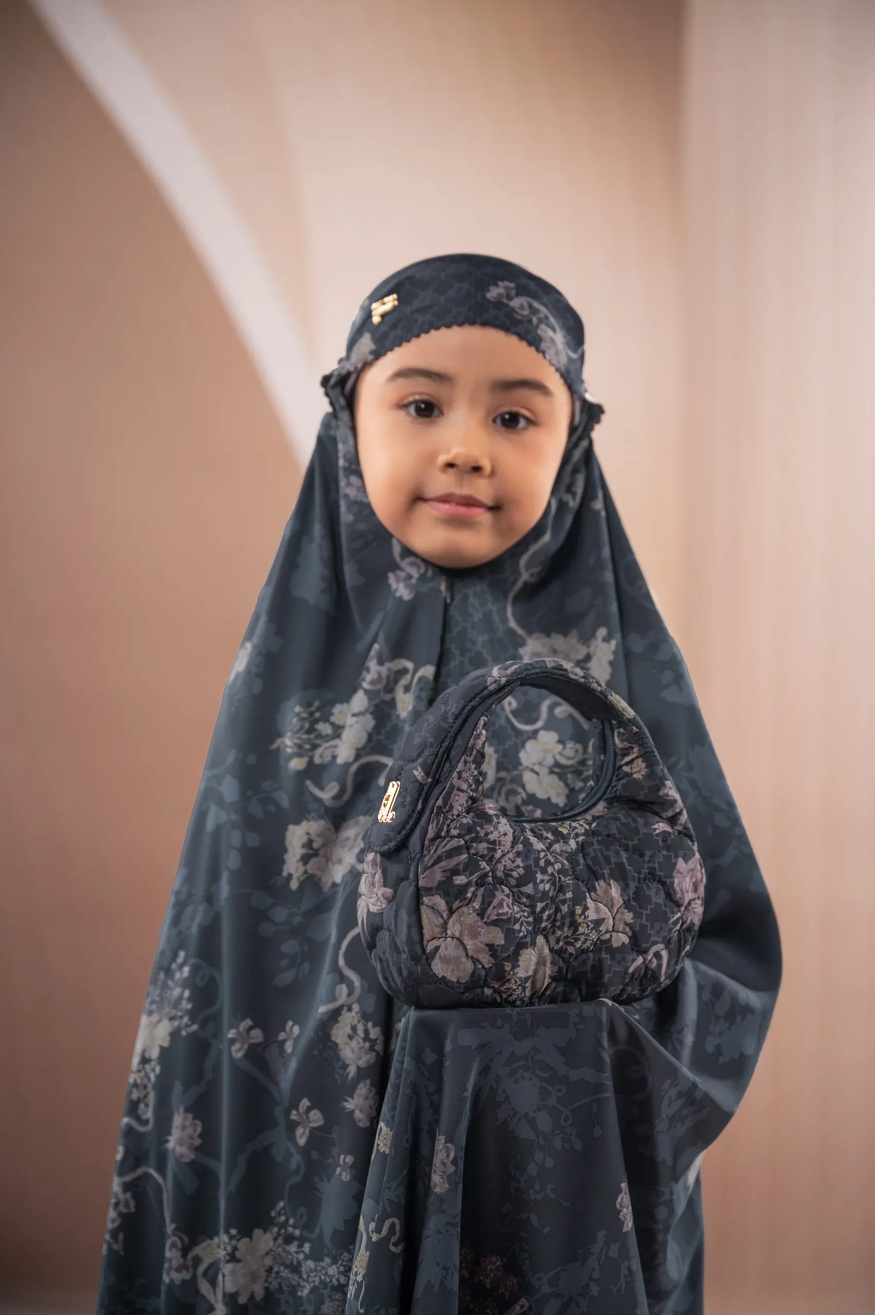 SAMAMU PRAYER SET KIDS CHARCOAL