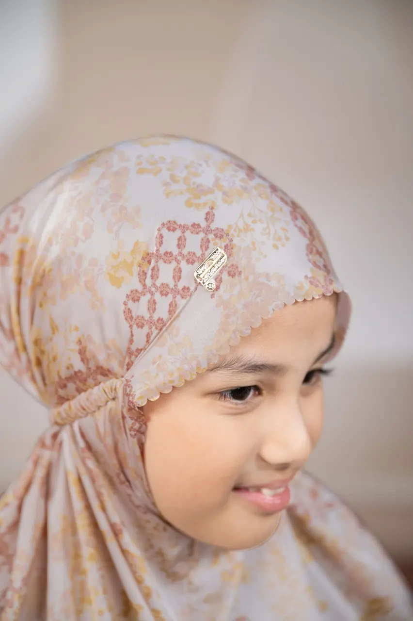 SANGGA PRAYER SET KIDS CHESNUT