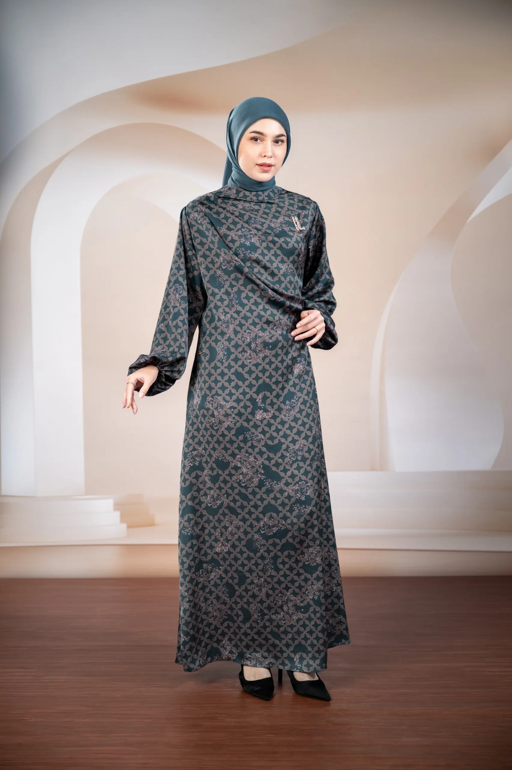 SANGGA DRAPERY DRESS EMERALD