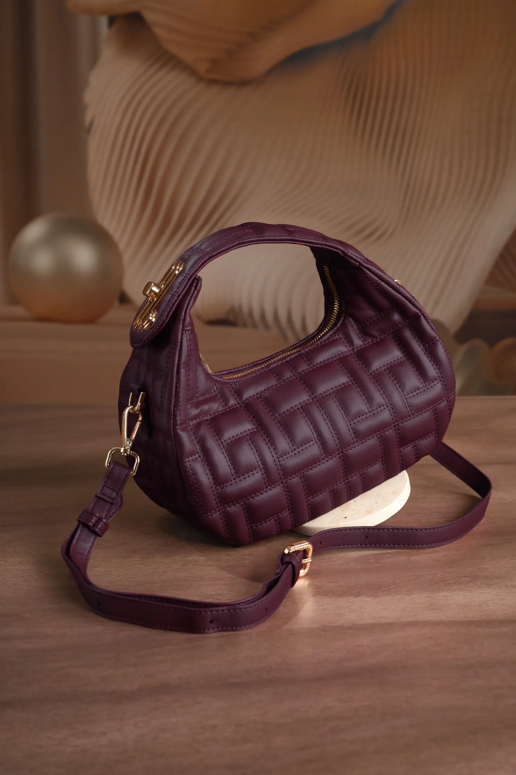 NARITA MOON BAG GARNET