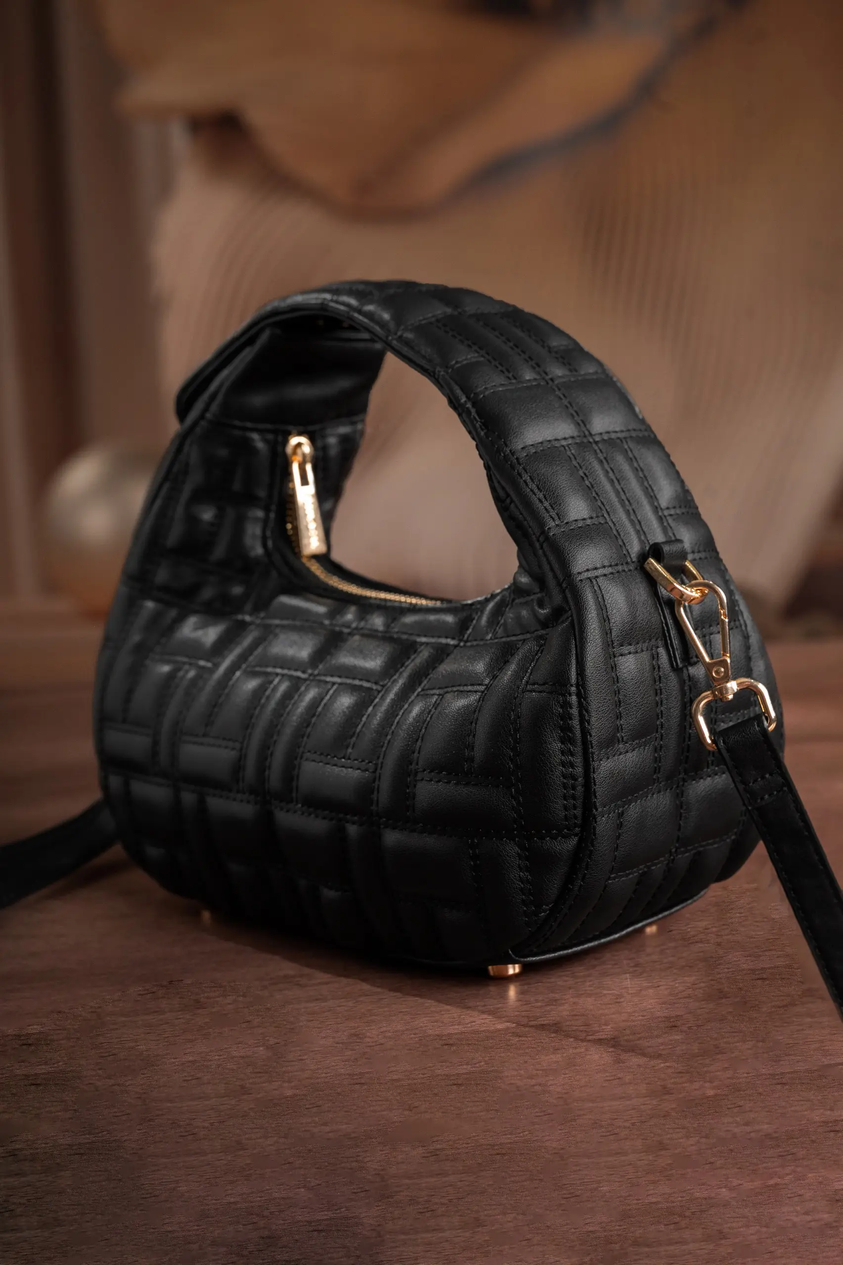 NARITA MOON BAG BLACK