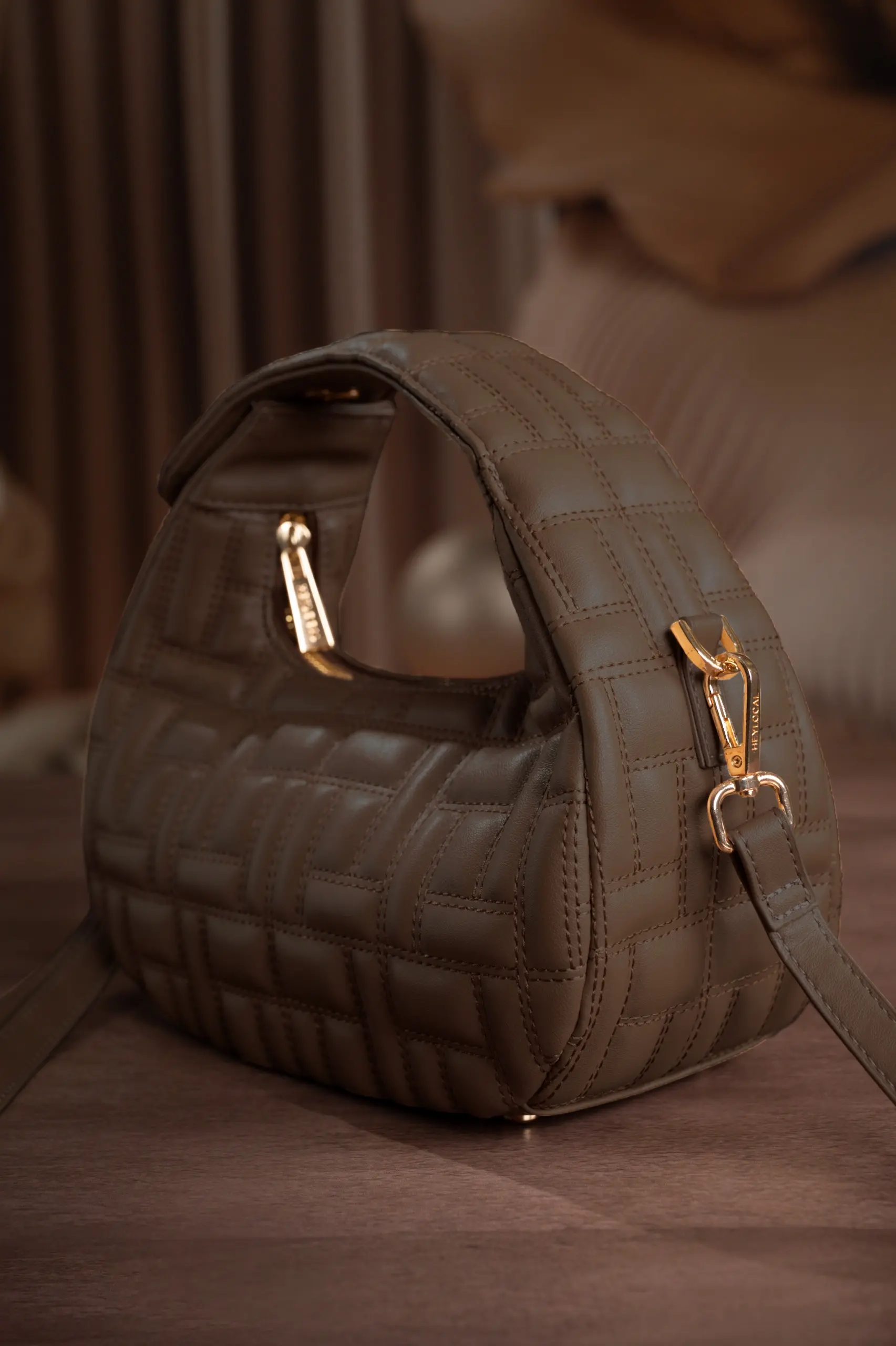 NARITA MOON BAG TAUPE