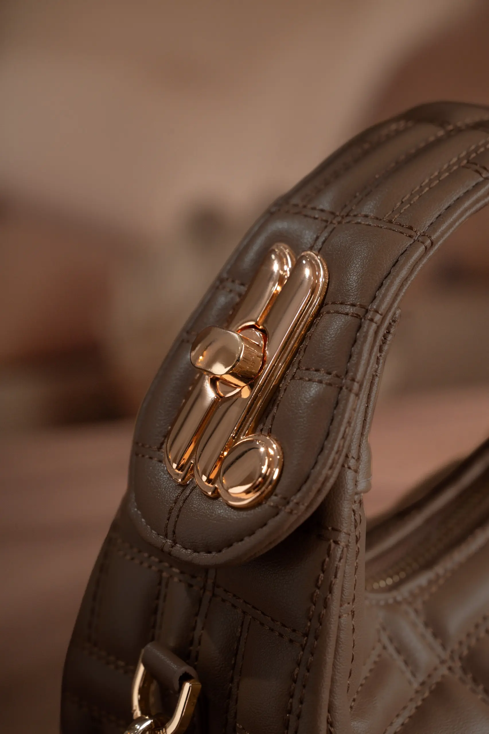 NARITA MOON BAG TAUPE
