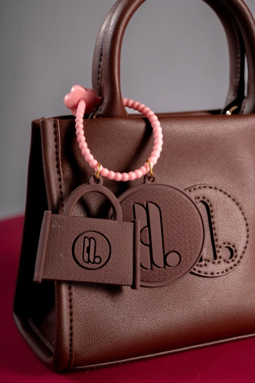 Image of BAGCHARM NEBH MERLOT