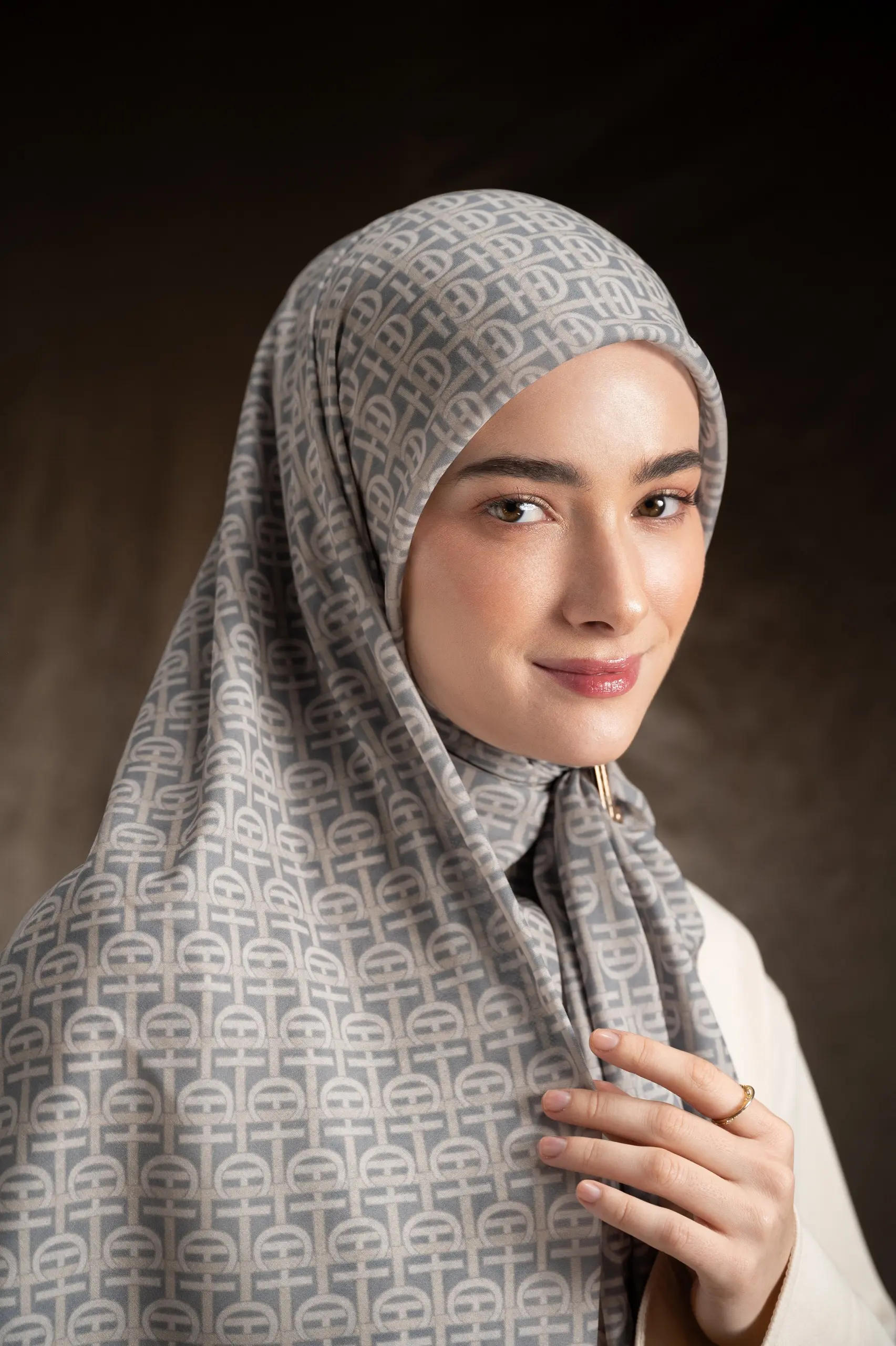 HLC SCARF CLOUDY GREY