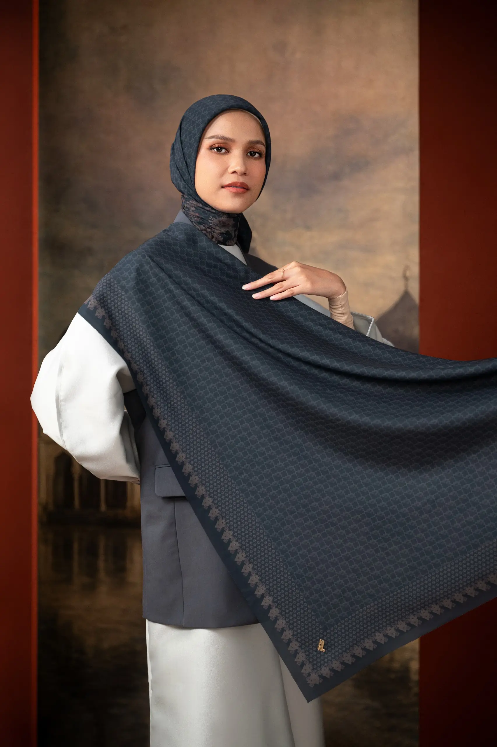 ALLURE OF ACEH SCARF DEEPRA