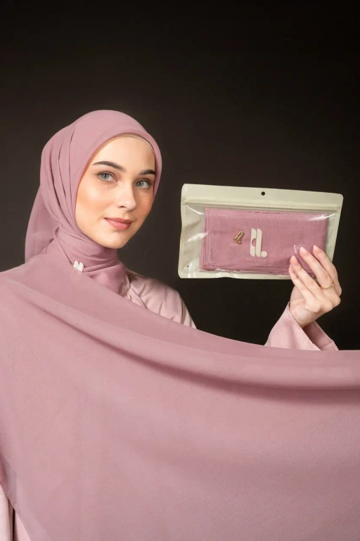 DAILY PARIS SCARF BLUSH