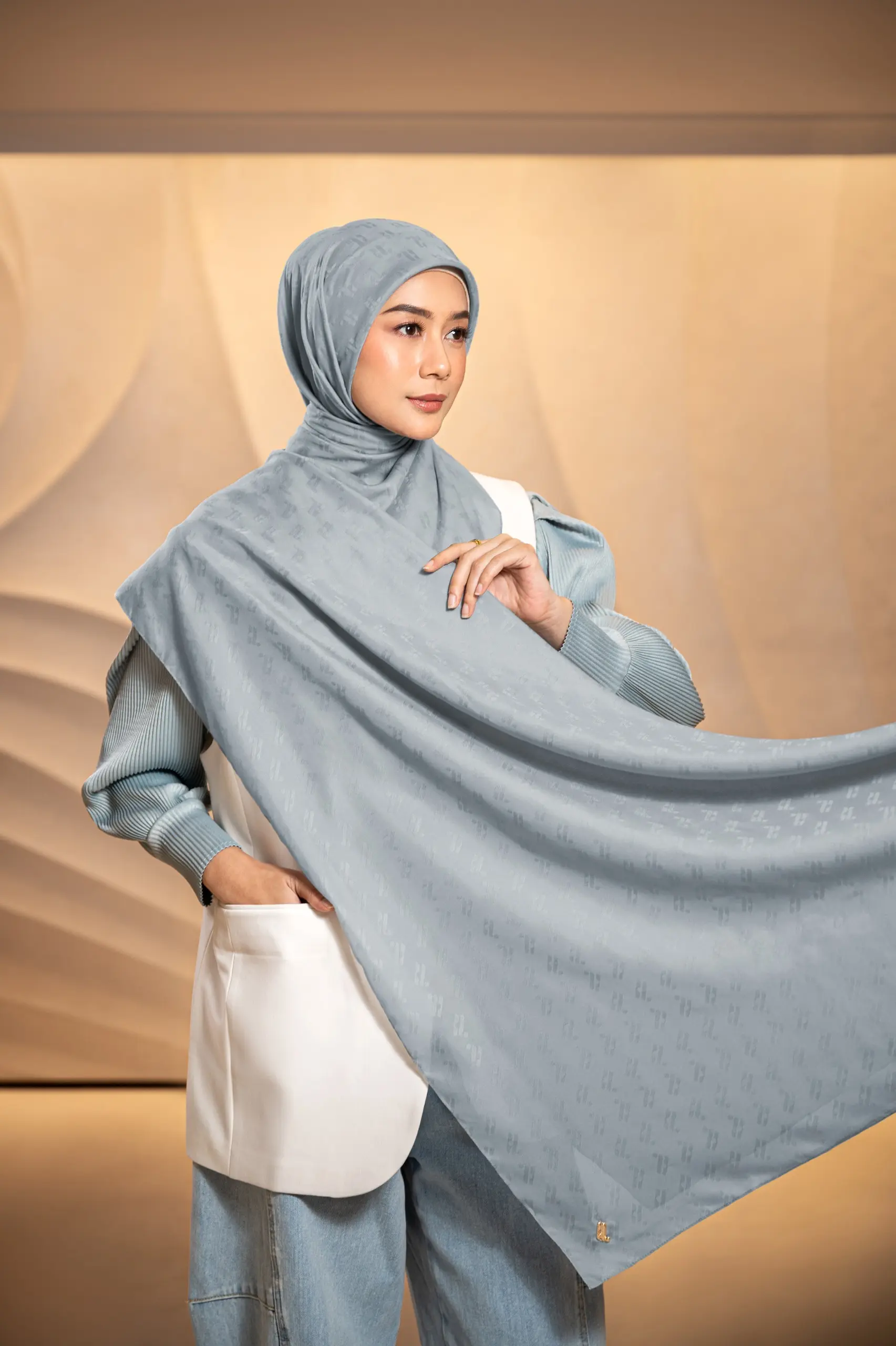 JACQUELLE SCARF SEAFOAM
