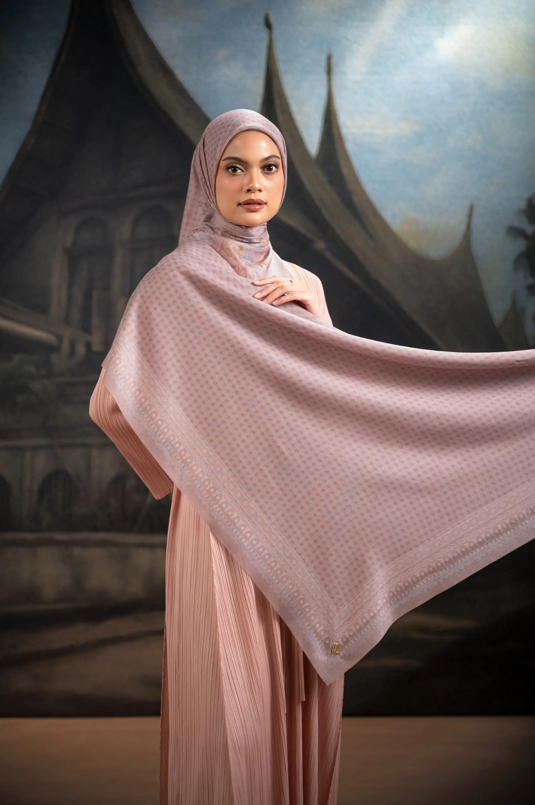 THE BEAUTY OF PADANG SCARF PEACHROSE