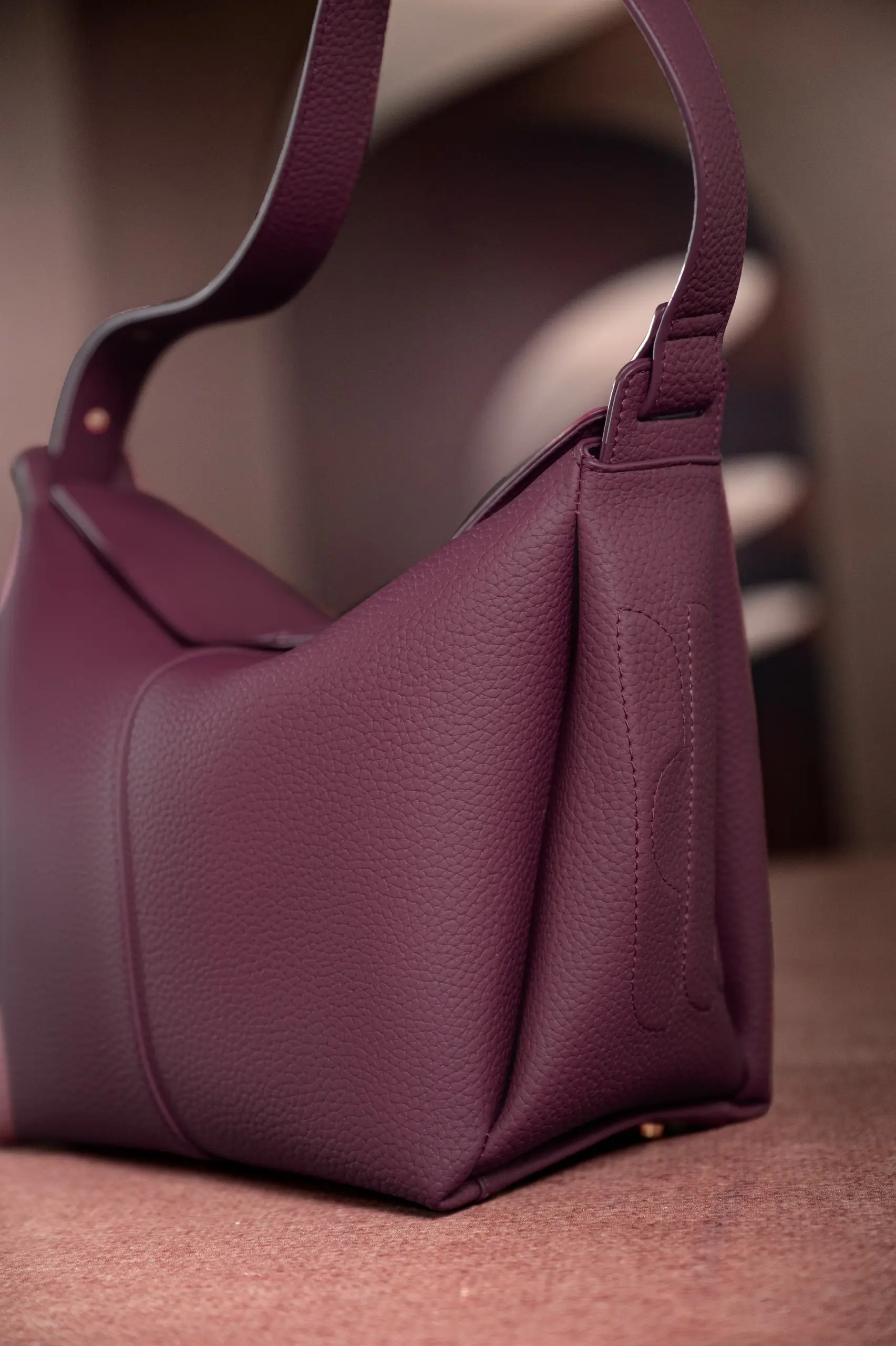 ESMEE SHOULDER BAG MAROON