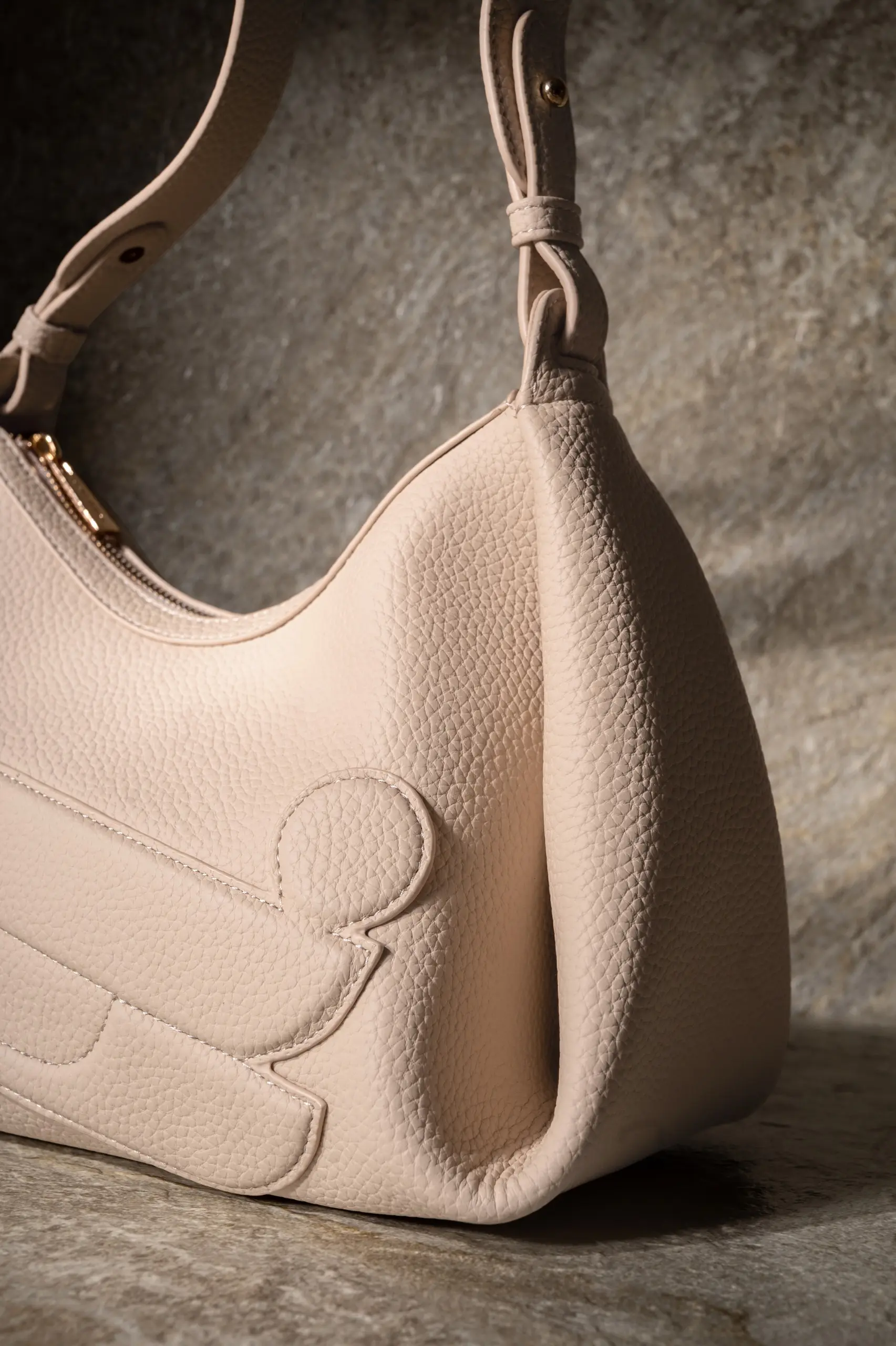 OLENA SHOULDER BAG BISQUE