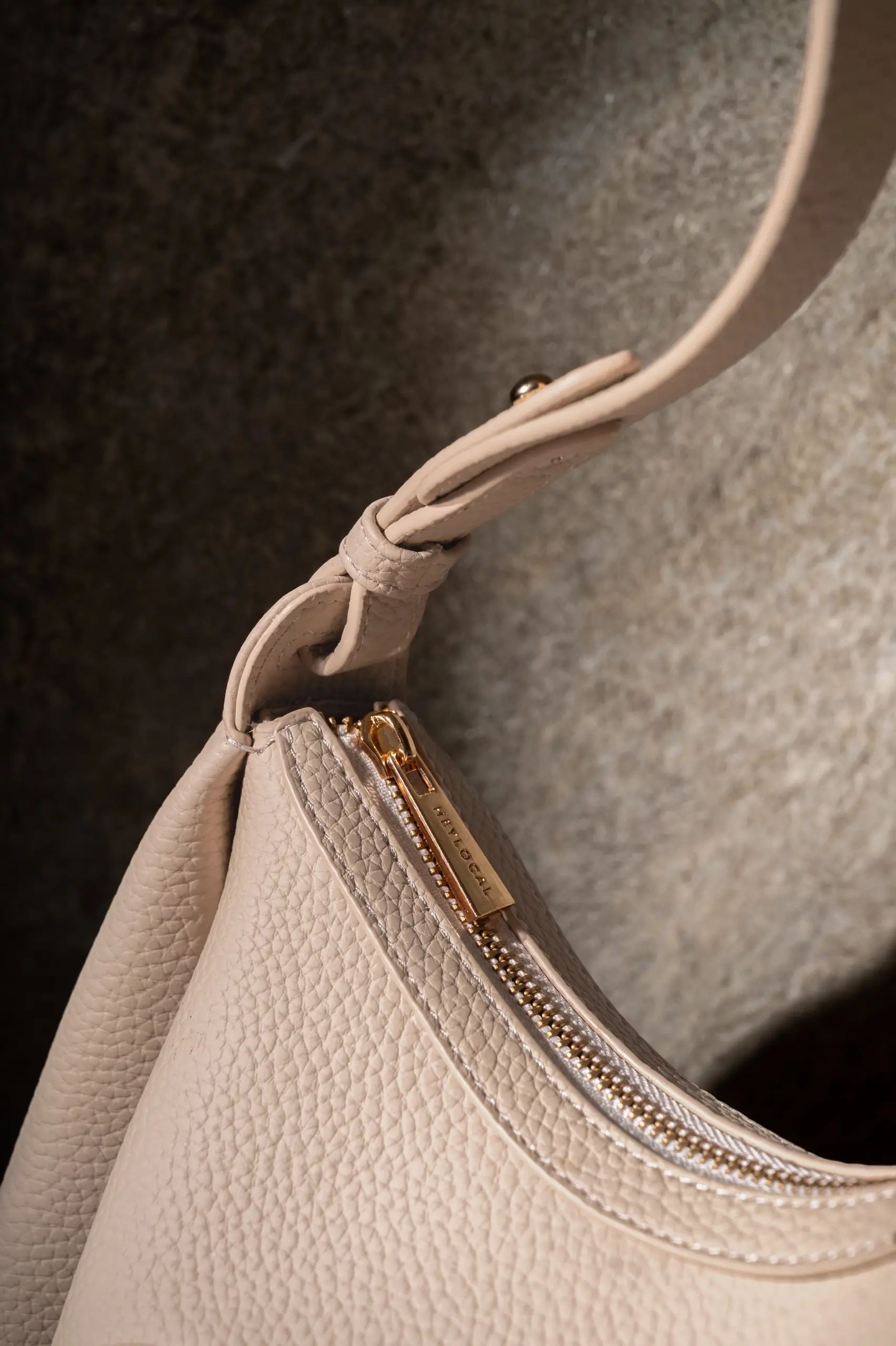 OLENA SHOULDER BAG BISQUE