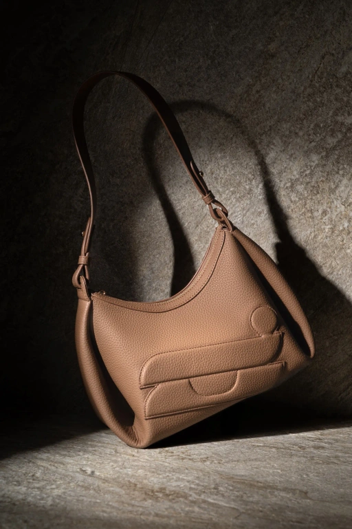 Image of OLENA SHOULDER BAG CHESTNUT