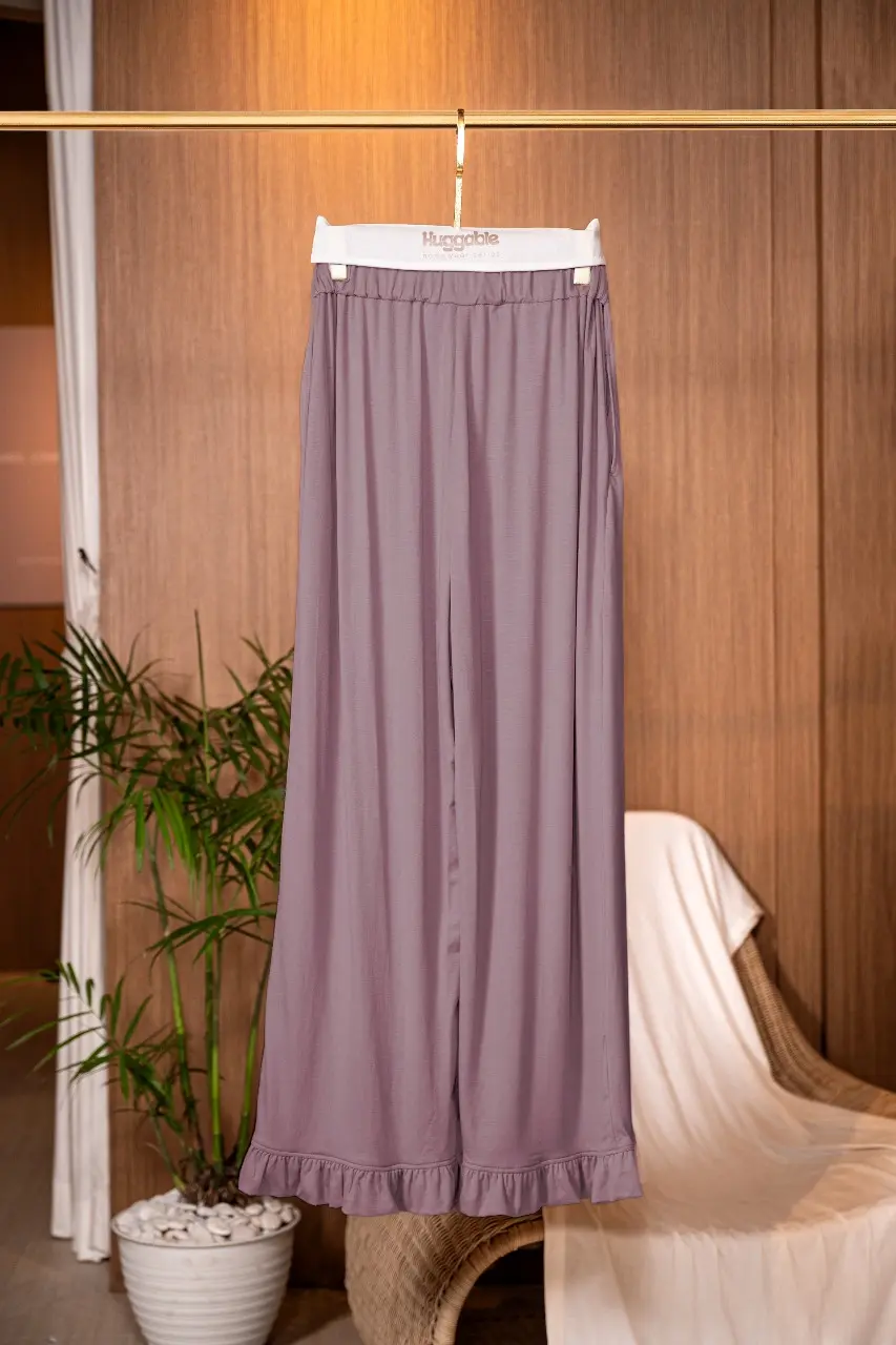 HUGGABLE FRILL PANTS HAZELNUT