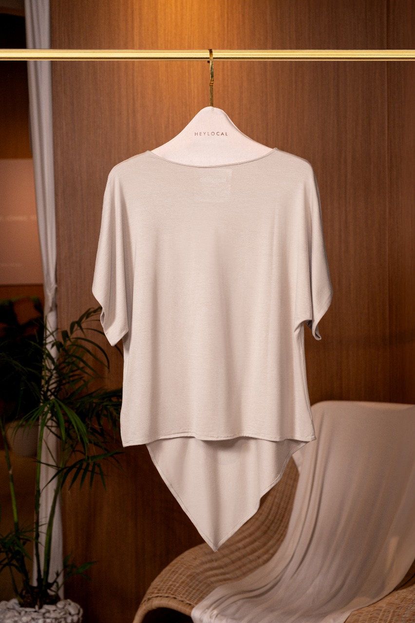 HUGGABLE ASYMMETRIC TOP BONE