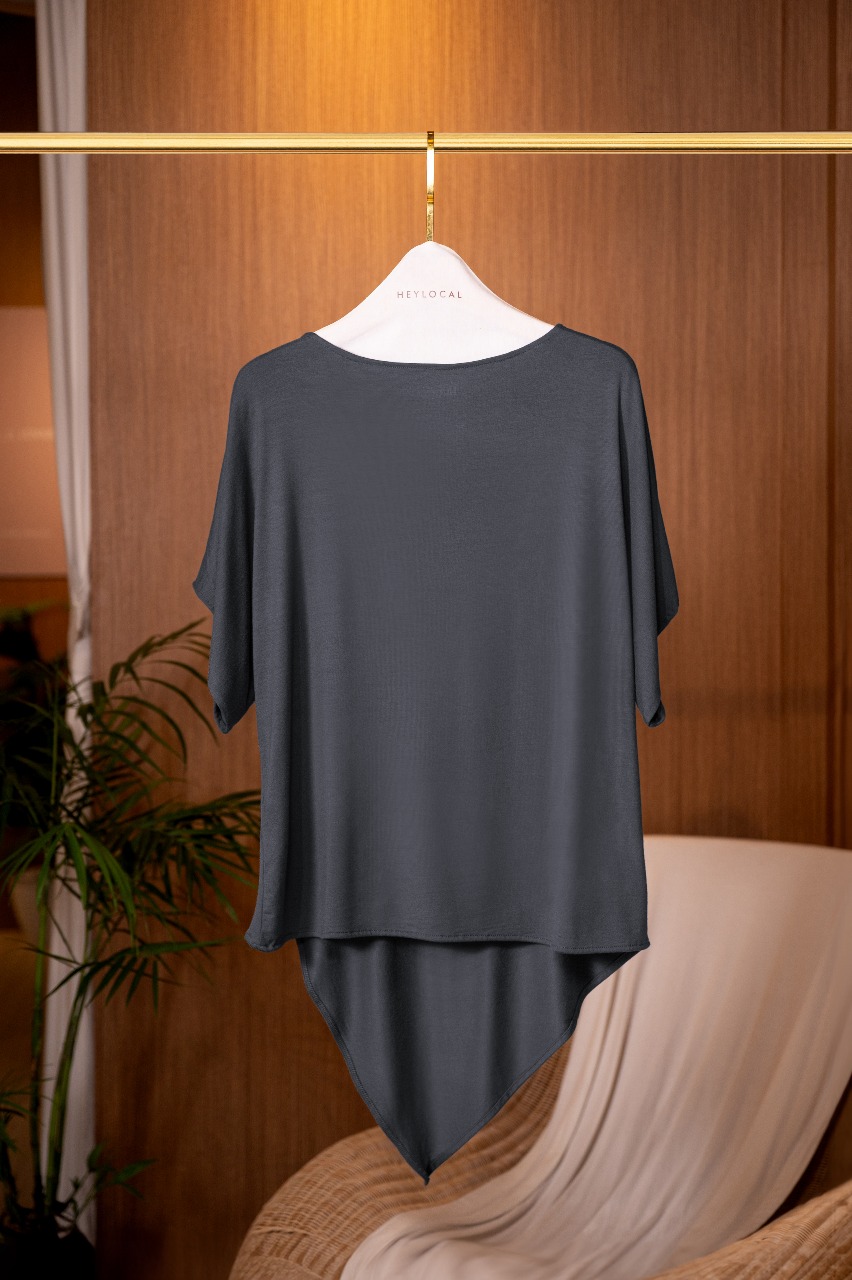 HUGGABLE ASYMMETRIC TOP STONE