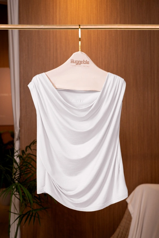 Image of HUGGABLE DRAPERY TOP COTTON