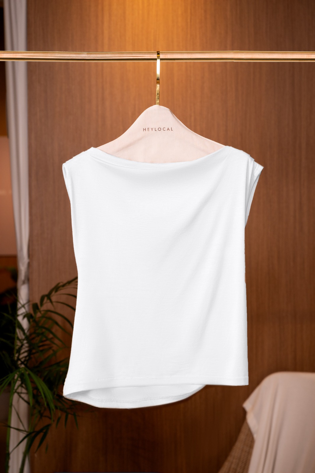 HUGGABLE DRAPERY TOP COTTON