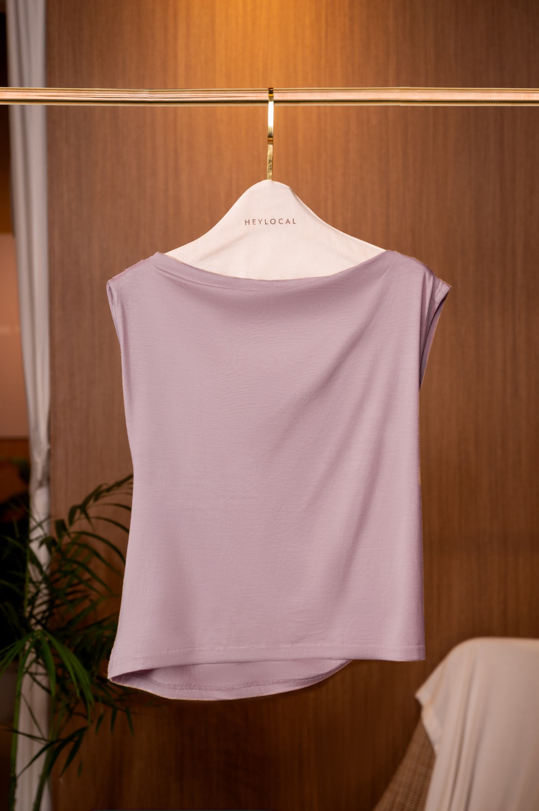 HUGGABLE DRAPERY TOP PEONY