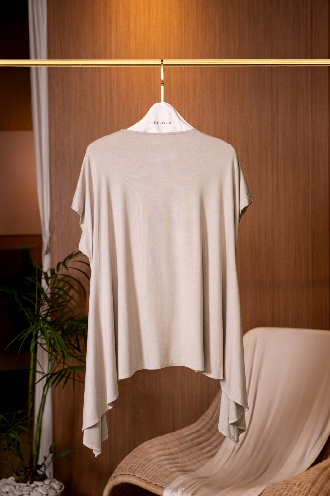 HUGGABLE FLARE TOP BONE