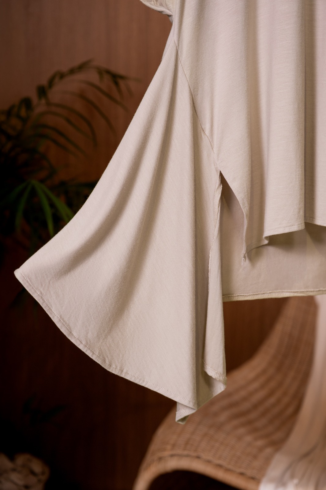 HUGGABLE FLARE TOP BONE