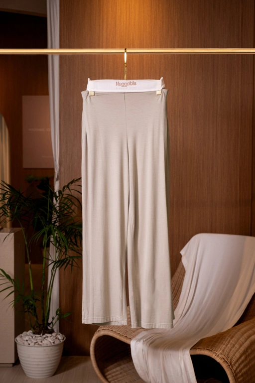 Image of HUGGABLE FLAP WIDE PANTS BONE