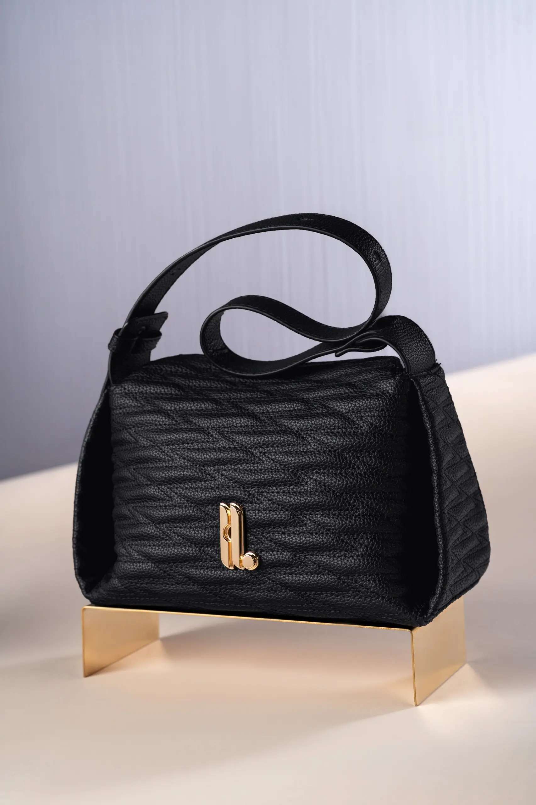 CARMEN BAG BLACK
