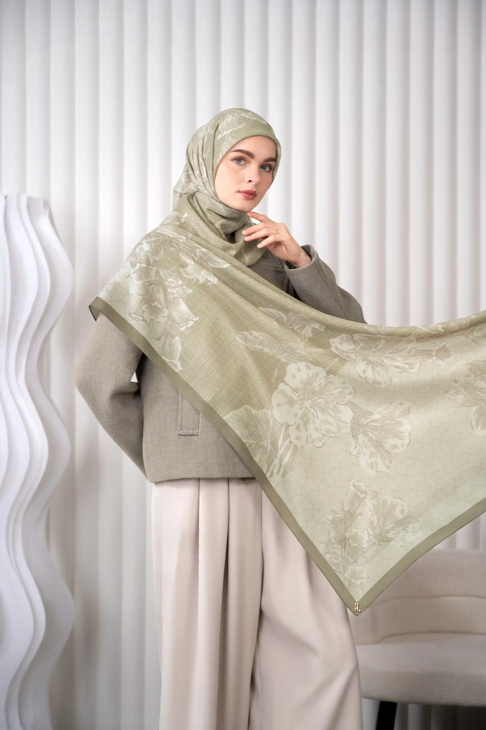 FLEUREA SCARF OLVARE