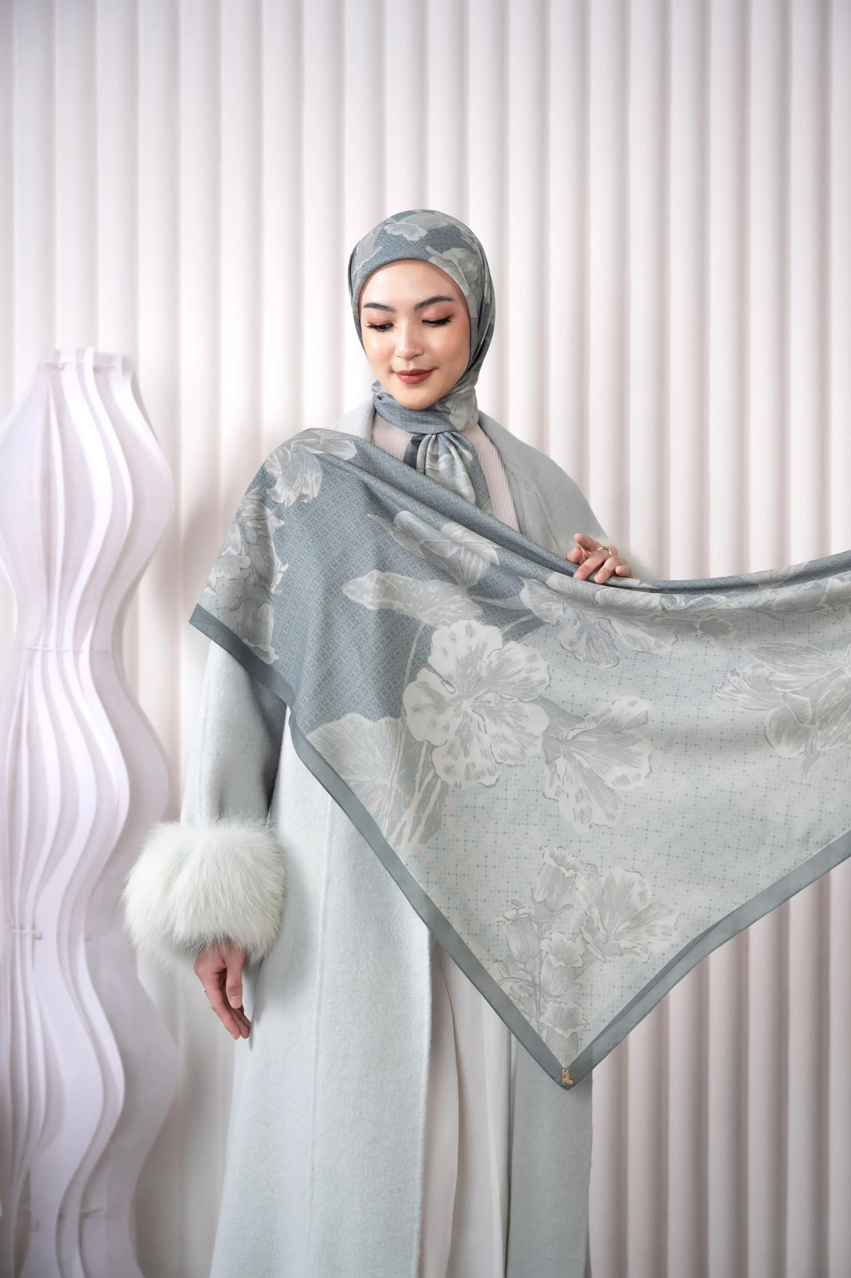 FLEUREA SCARF AQUIRA
