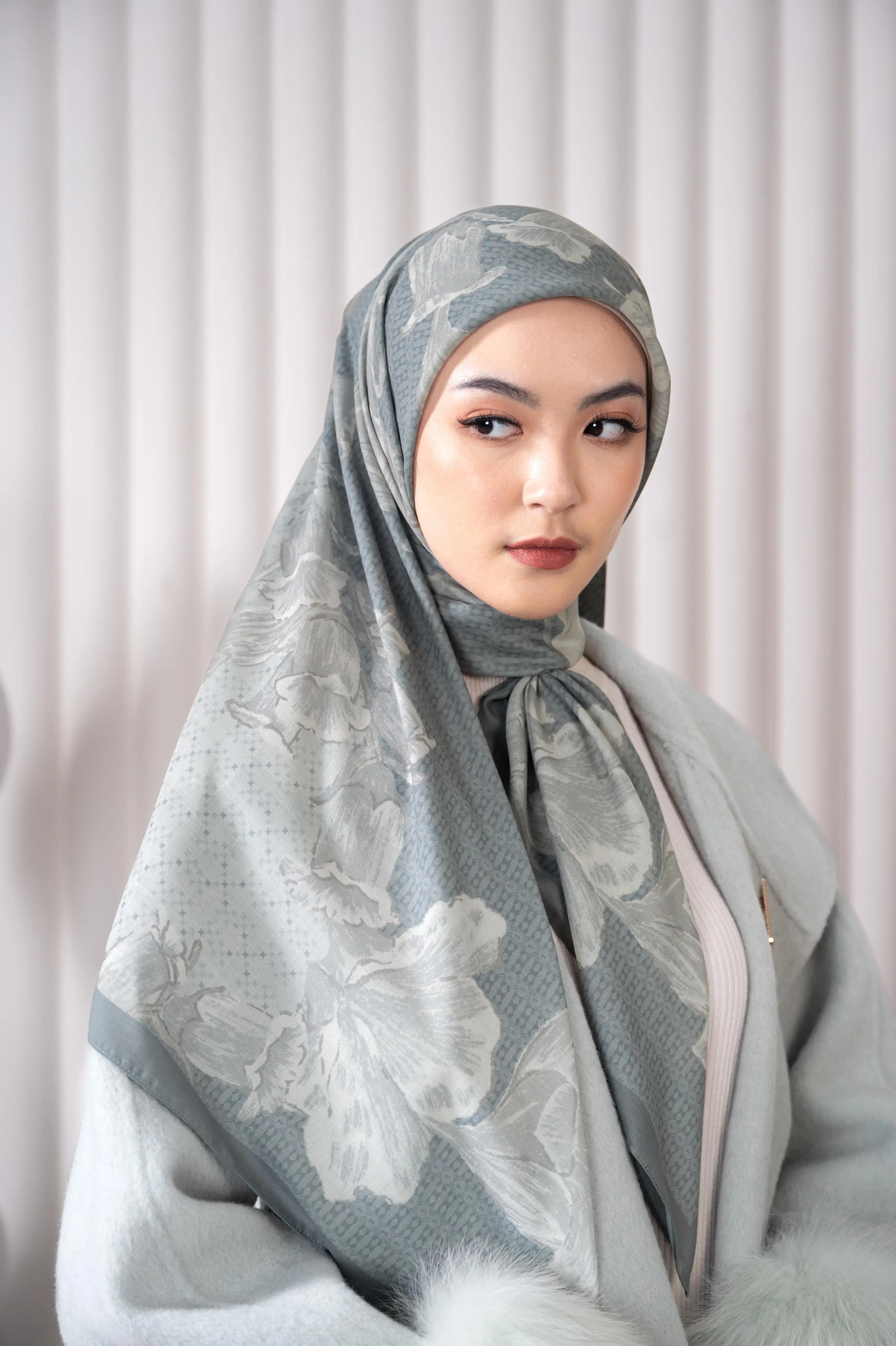 FLEUREA SCARF AQUIRA