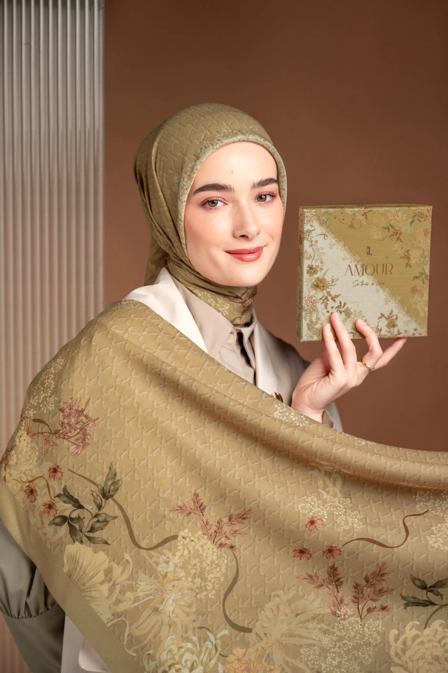 AMOUR SCARF BUTTERSCOTCH