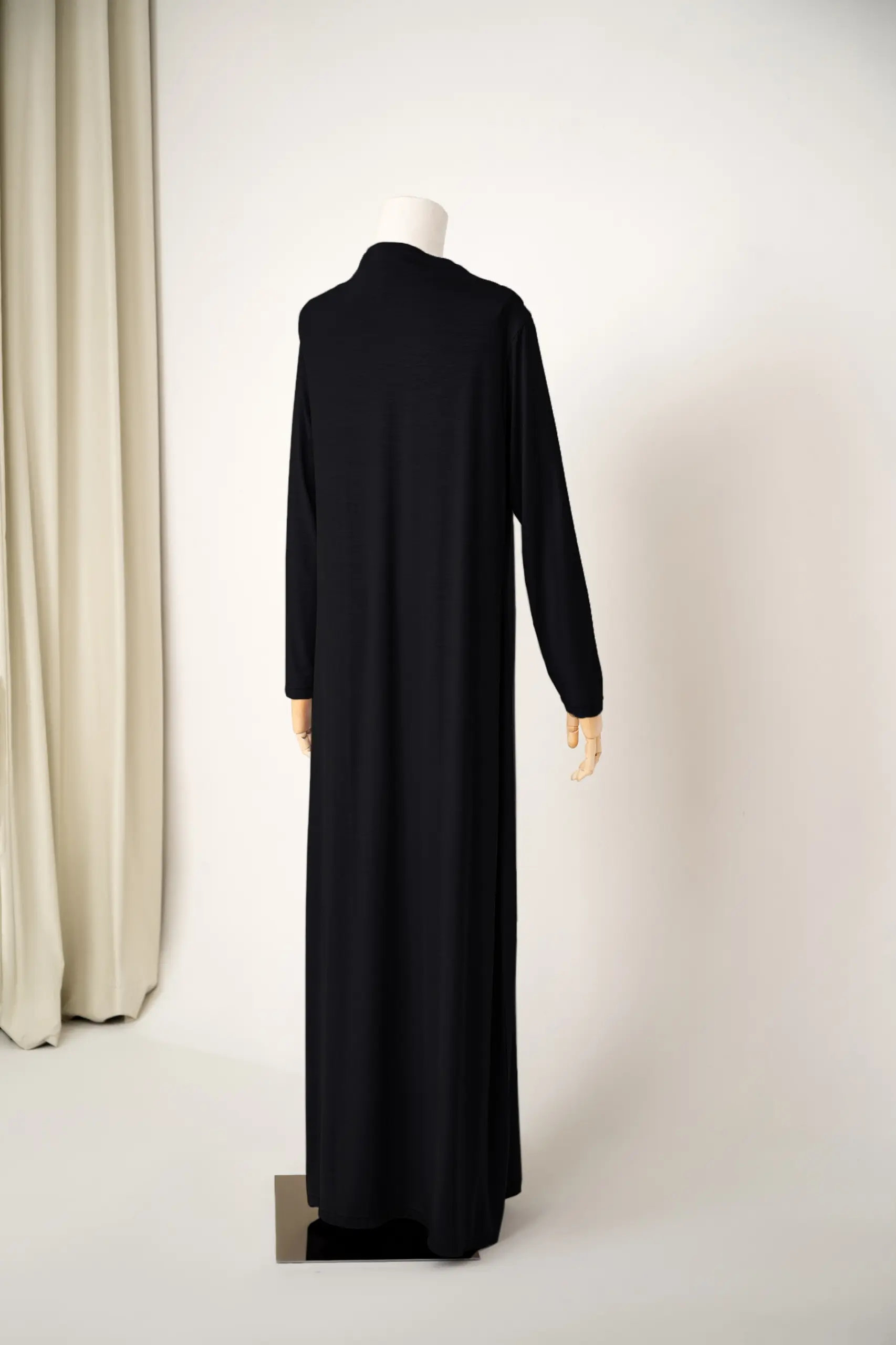 HUGGABLE LONG SLEEVE INNER DRESS BLACK BEAUTY