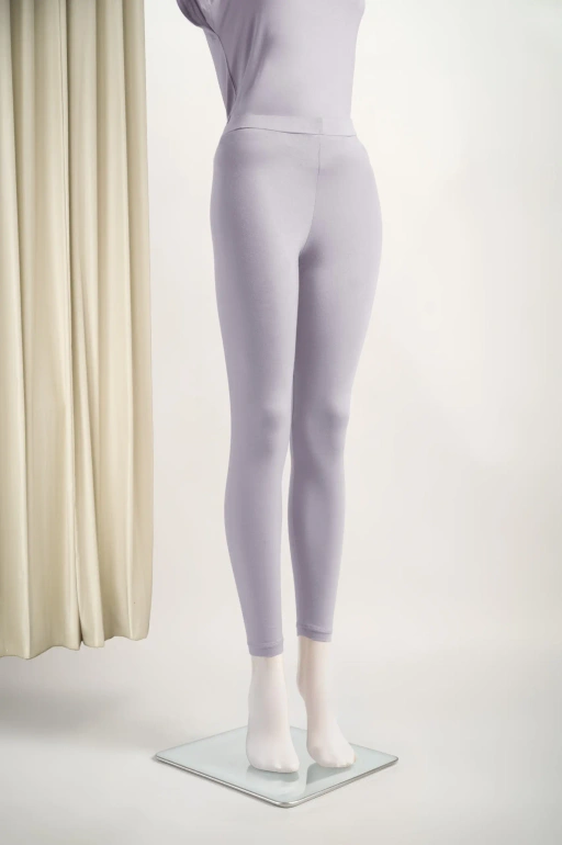 Image of HUGGABLE LEGGING MIST GRAY