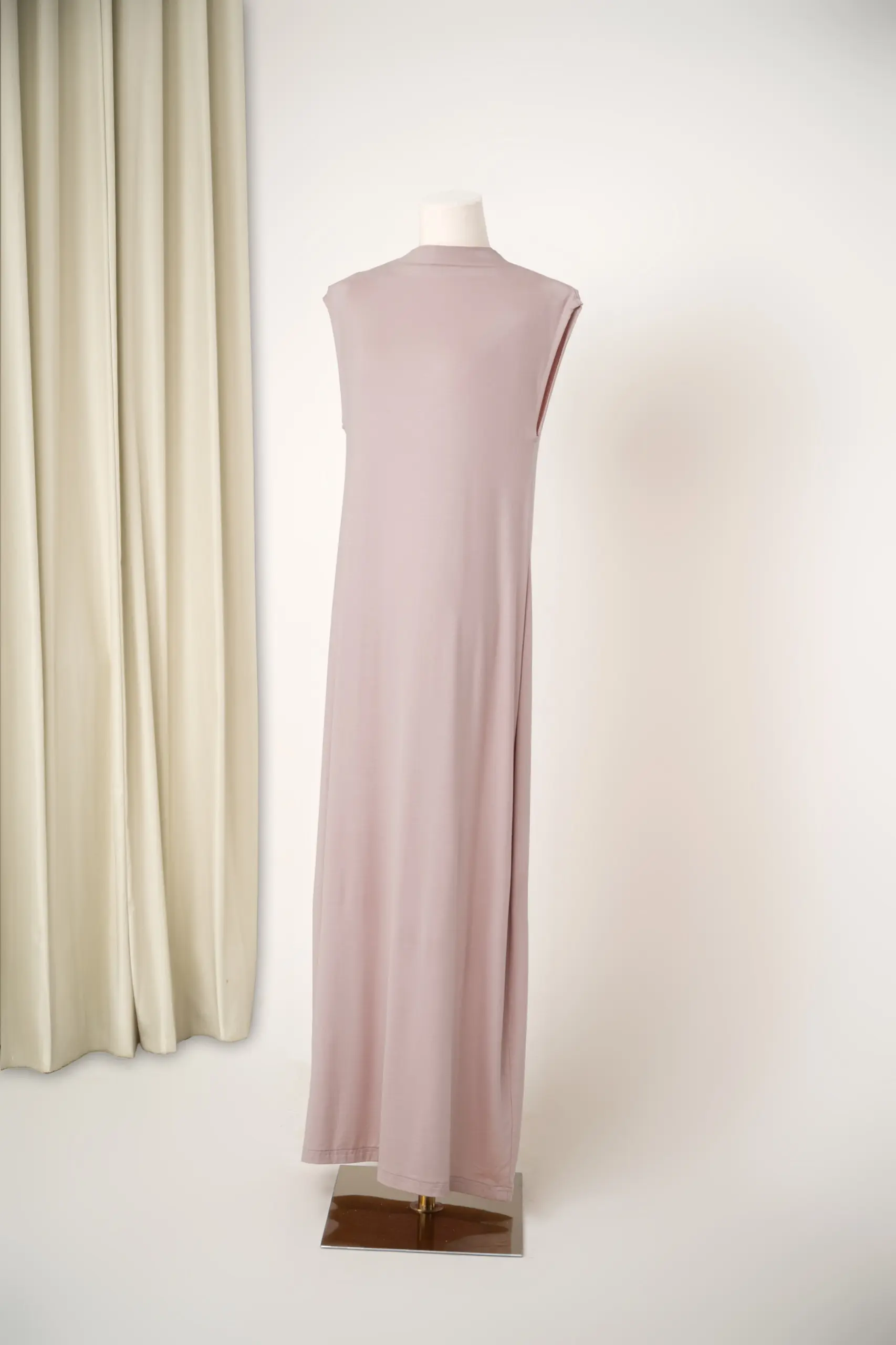 HUGGABLE SLEEVELESS INNER DRESS SUEDE