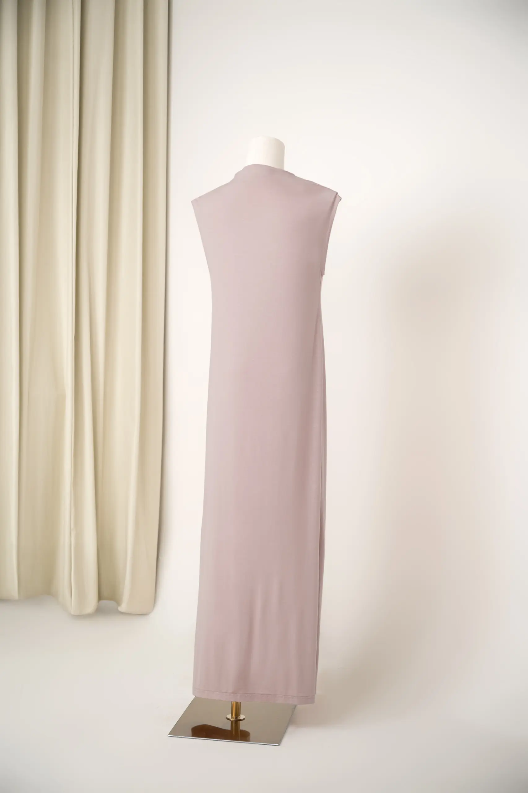 HUGGABLE SLEEVELESS INNER DRESS SUEDE