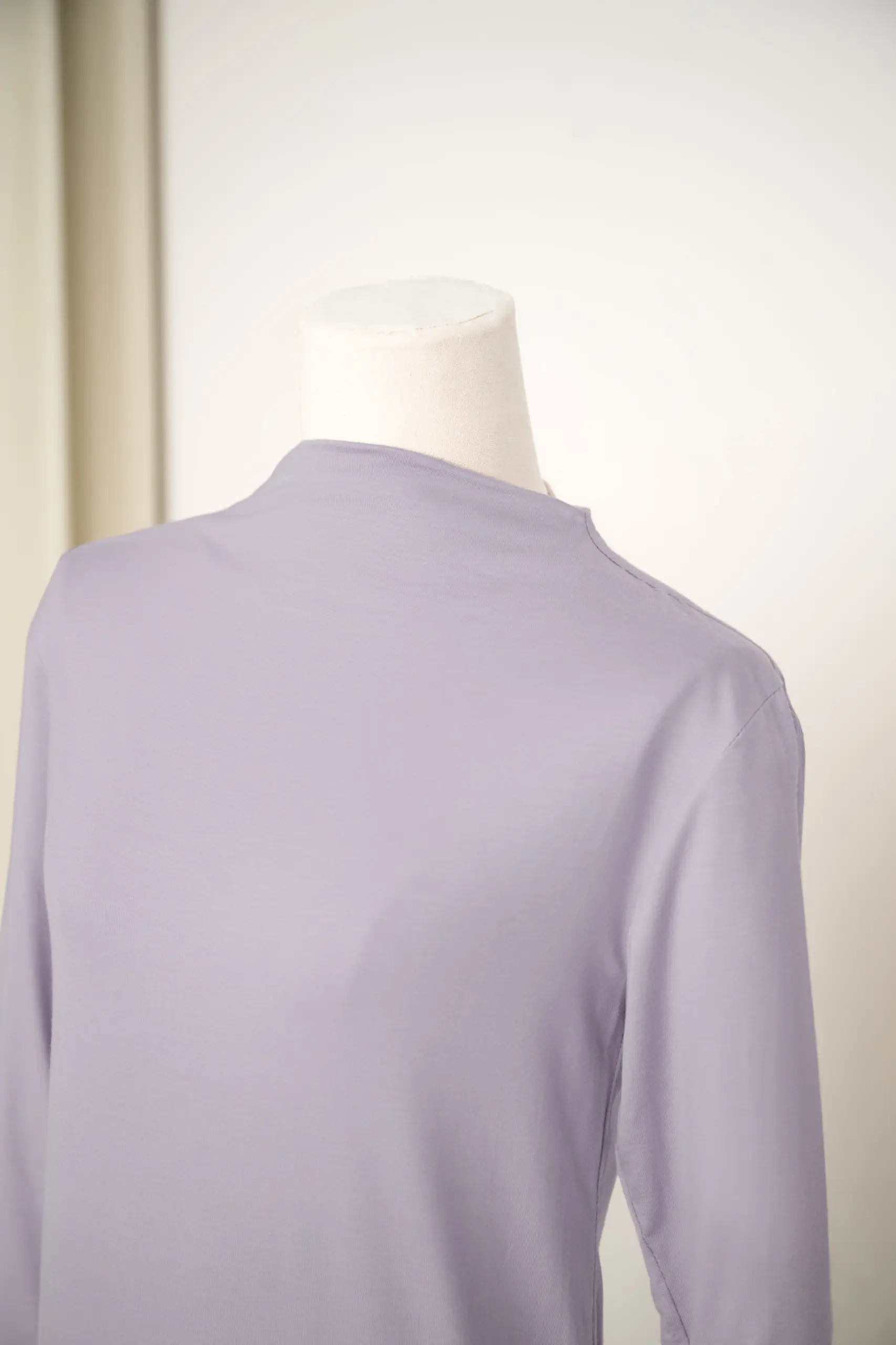 HUGGABLE LONG SLEEVE INNER TOP MIST GRAY