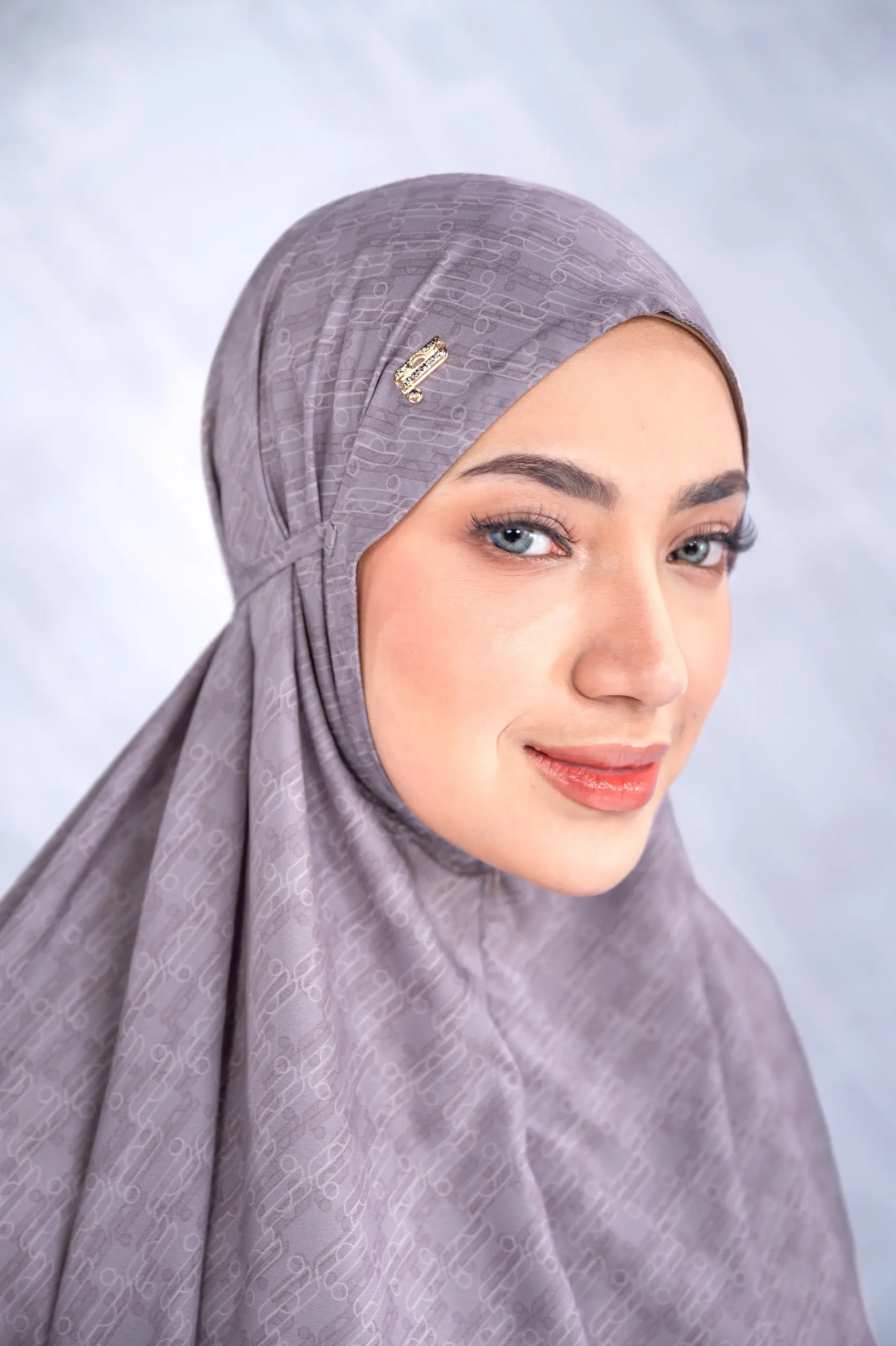 MONOLURE PRAYER SET LILORA