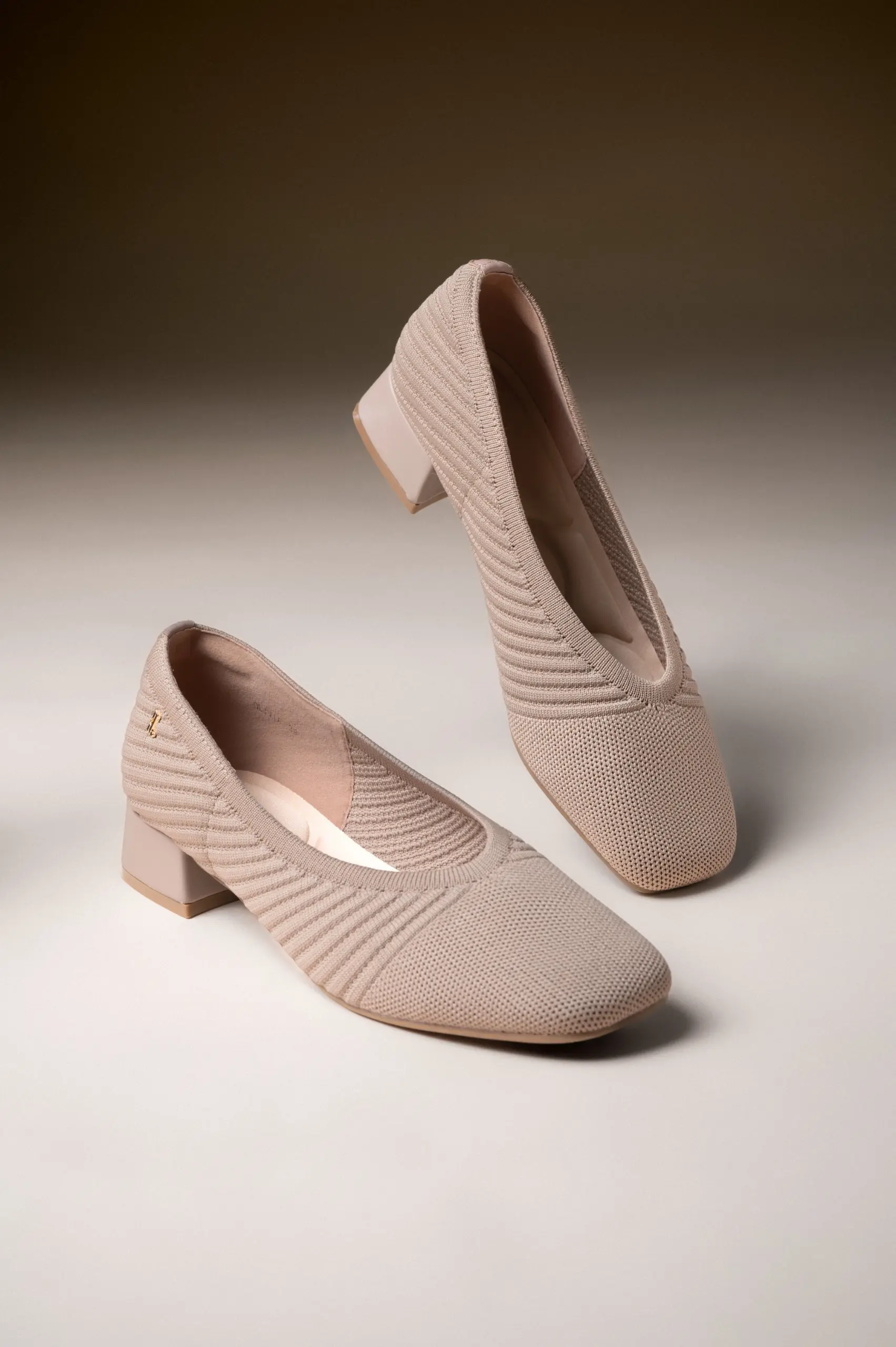 OLIVIA HEELS BEIGE