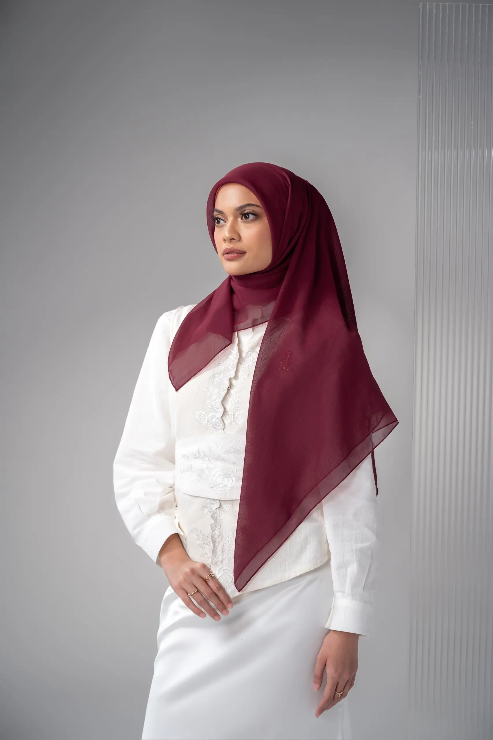 DAILY PARIS SCARF MERDEKA