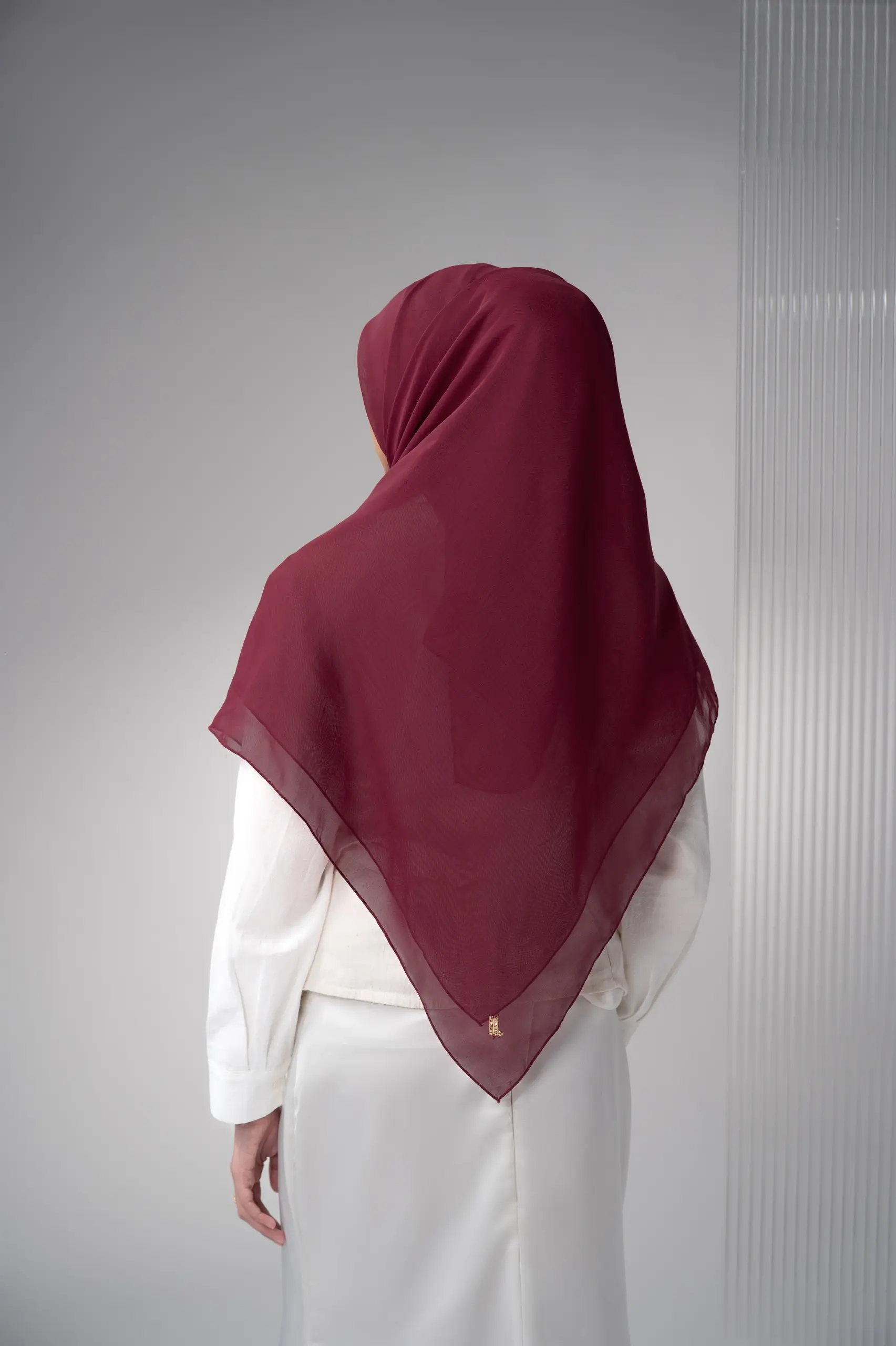 DAILY PARIS SCARF MERDEKA