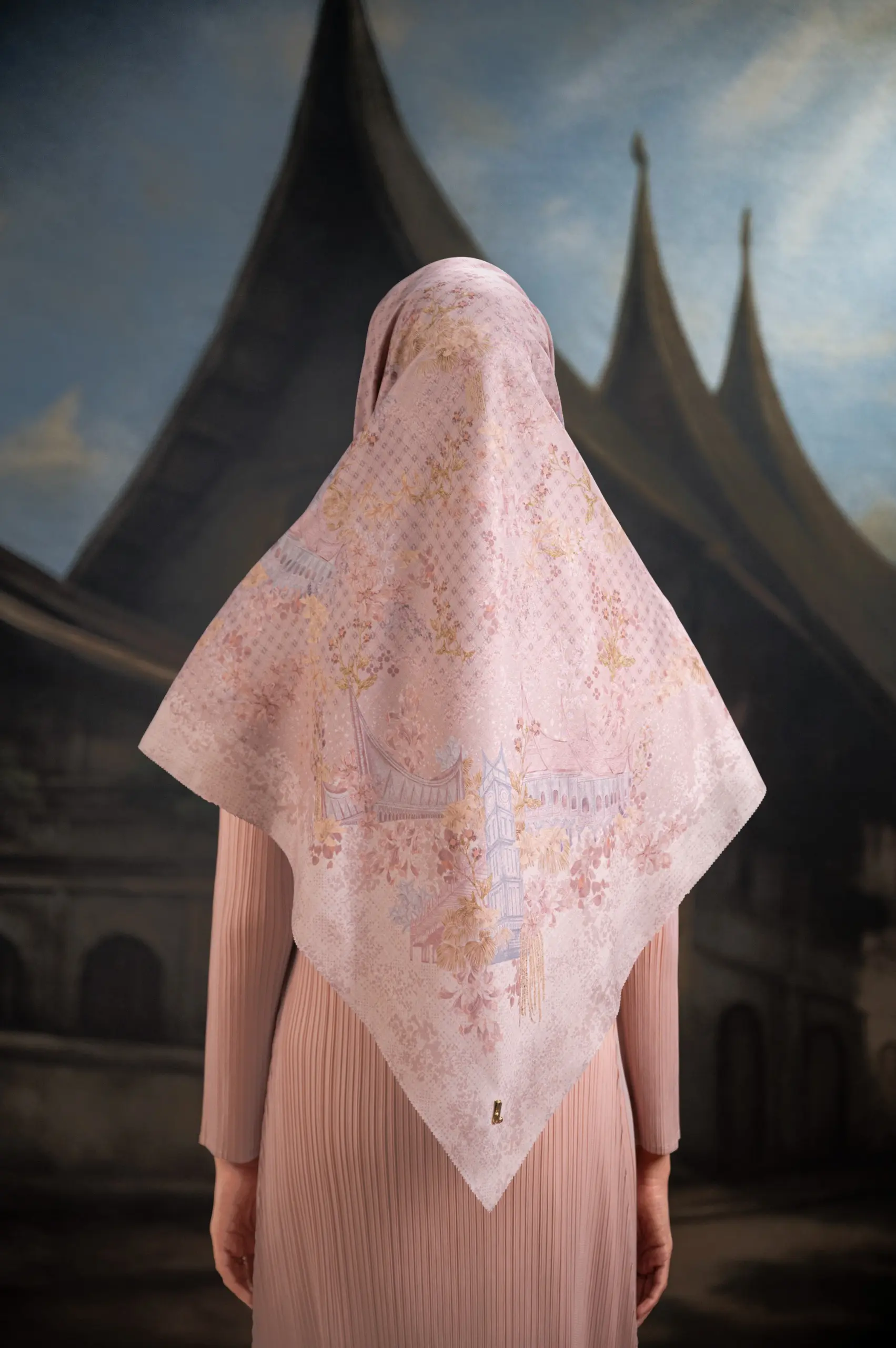 THE BEAUTY OF PADANG SCARF PEACHROSE
