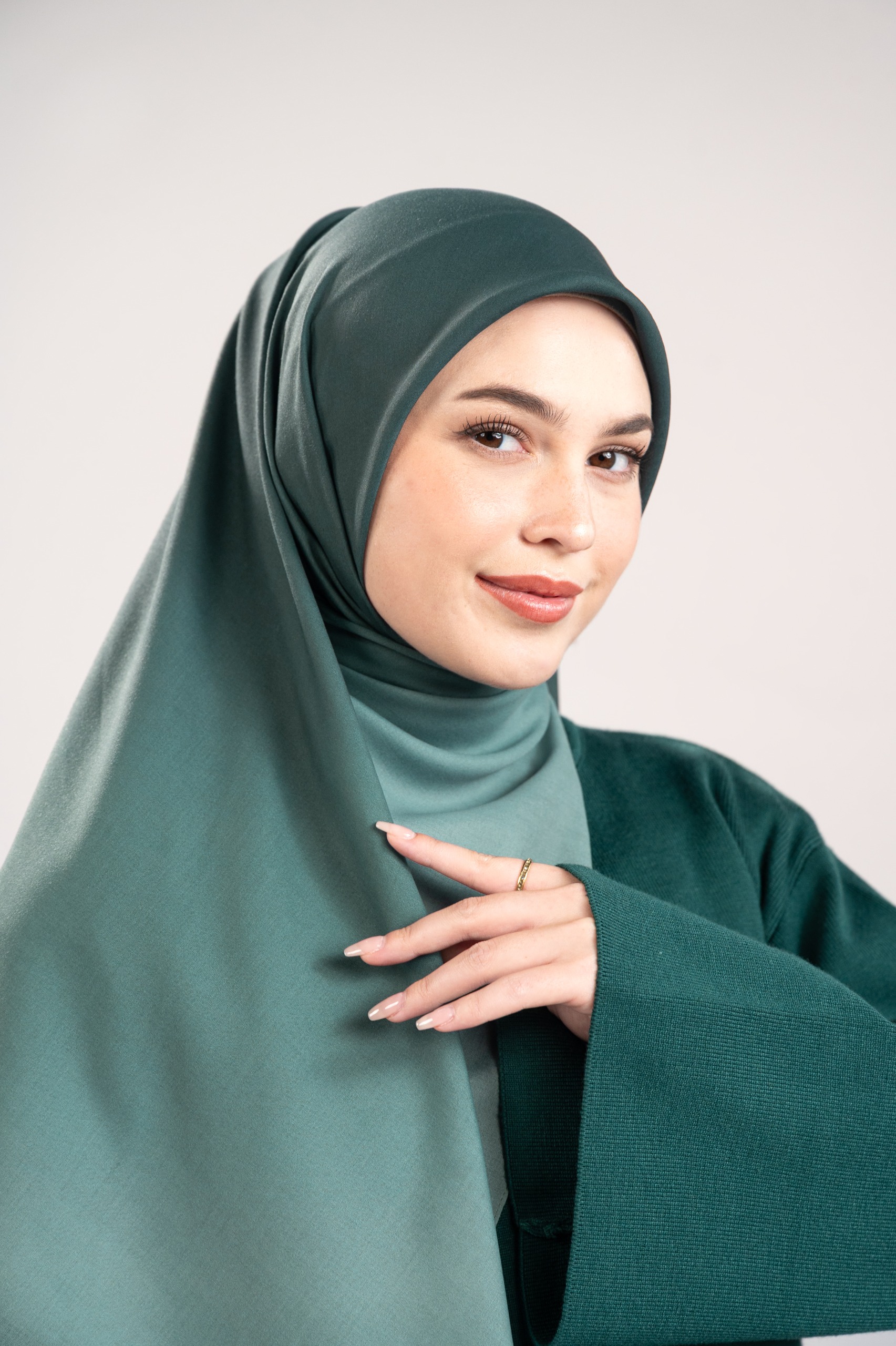 FLAIRY SCARF EMERALD