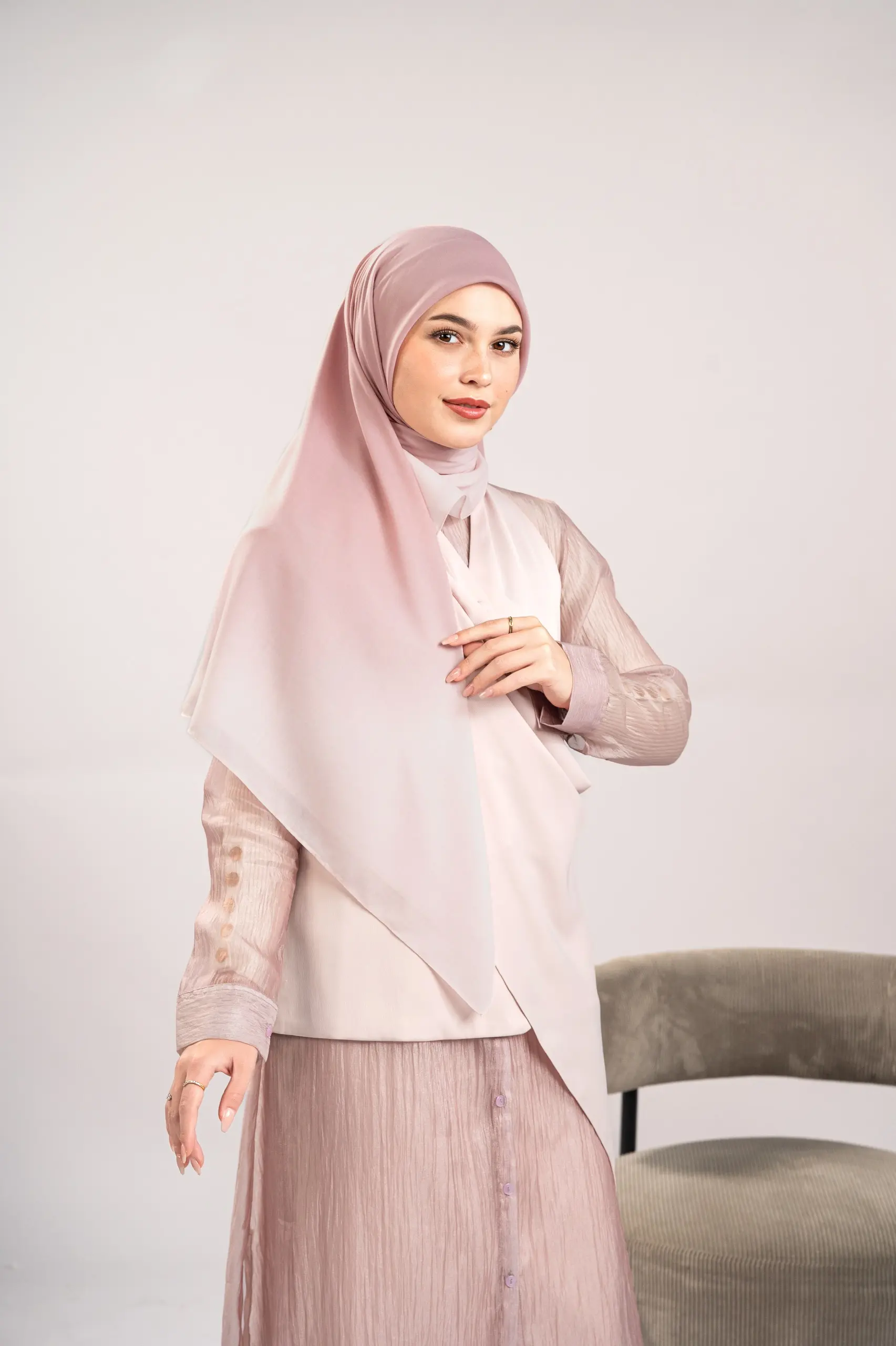 FLAIRY SCARF BLUSH