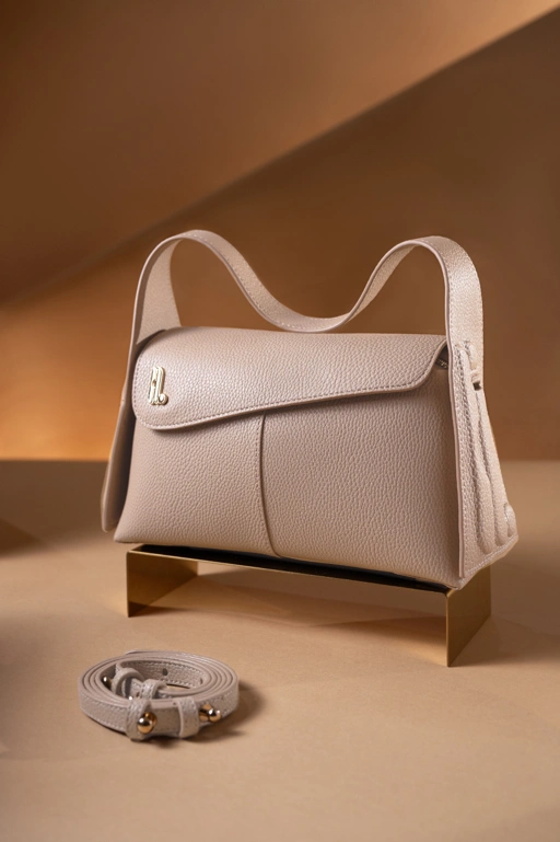 Image of KIEV BAG IVORY