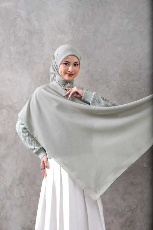 AIRY SCARF SAGE